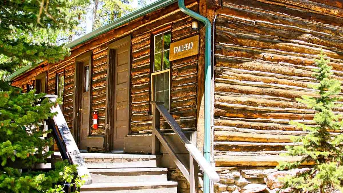 Trailwood cabin exterior